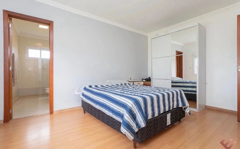 Casa  alto padrão 3 quartos sendo 2 suítes semi nova Lagos de São Gonçalo: 11ª foto da galeria de imagens do imóvel