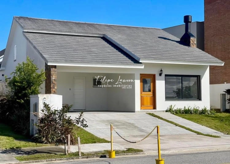 Casa nova 3 suítes e semi mobiliada no Alphavile: 1ª foto da galeria de imagens do imóvel