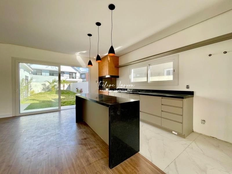 Casa nova 3 suítes e semi mobiliada no Alphavile: 7ª foto da galeria de imagens do imóvel