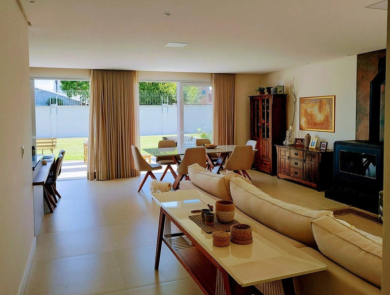 Casa aconchegante e alto padrão com 4 qurtos, suíte,, closet no Veredas: 10ª foto da galeria de imagens do imóvel