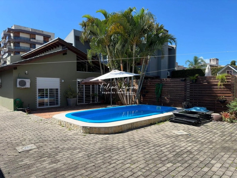 Linda casa térrea na zona norte com 3 dormitórios: 1ª foto da galeria de imagens do imóvel
