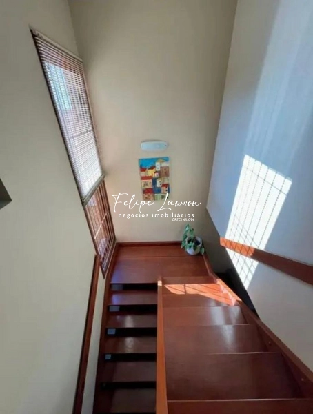 Belíssima casa na Baronesa 3 0u 4 dormitórios : 12ª foto da galeria de imagens do imóvel