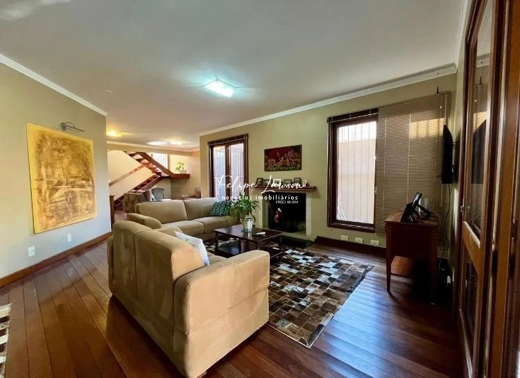 Belíssima casa na Baronesa 3 0u 4 dormitórios : 6ª foto da galeria de imagens do imóvel