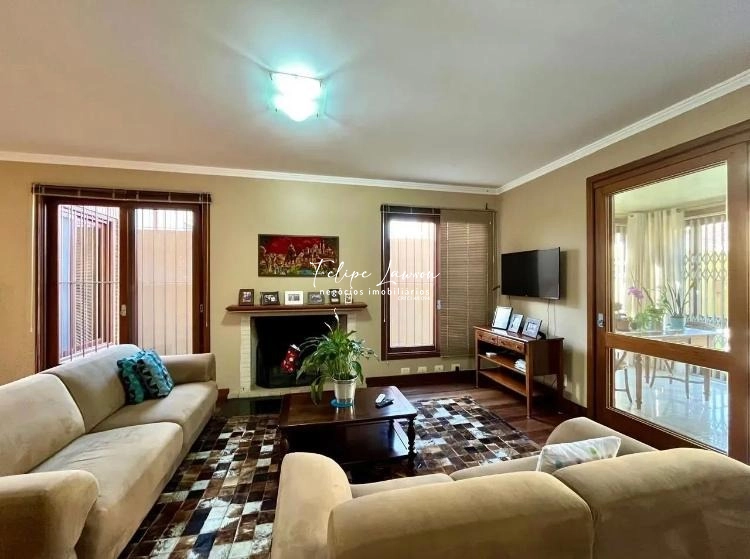 Belíssima casa na Baronesa 3 0u 4 dormitórios : 7ª foto da galeria de imagens do imóvel
