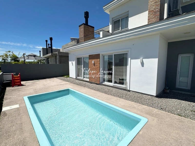 Casa perfeita 4 quartos no Condomínio Lagos de São Gonçalo: 1ª foto da galeria de imagens do imóvel