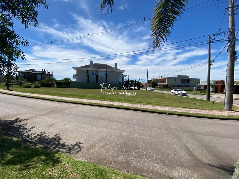 Lote de esquina, fundo lago, Condomínio Lagos de São Gonçalo: 3ª foto da galeria de imagens do imóvel