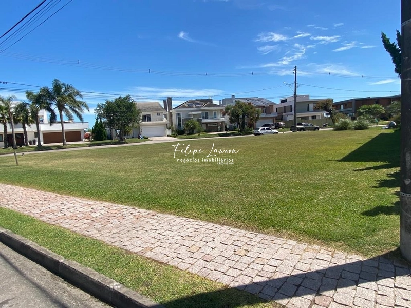 Lote de esquina, fundo lago, Condomínio Lagos de São Gonçalo: 8ª foto da galeria de imagens do imóvel