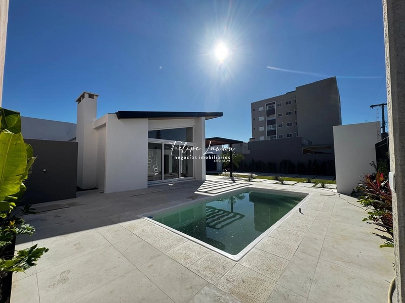 Casa térrea 3 quartos no Cassino a duas quadras da Avenida principal: 14ª foto da galeria de imagens do imóvel