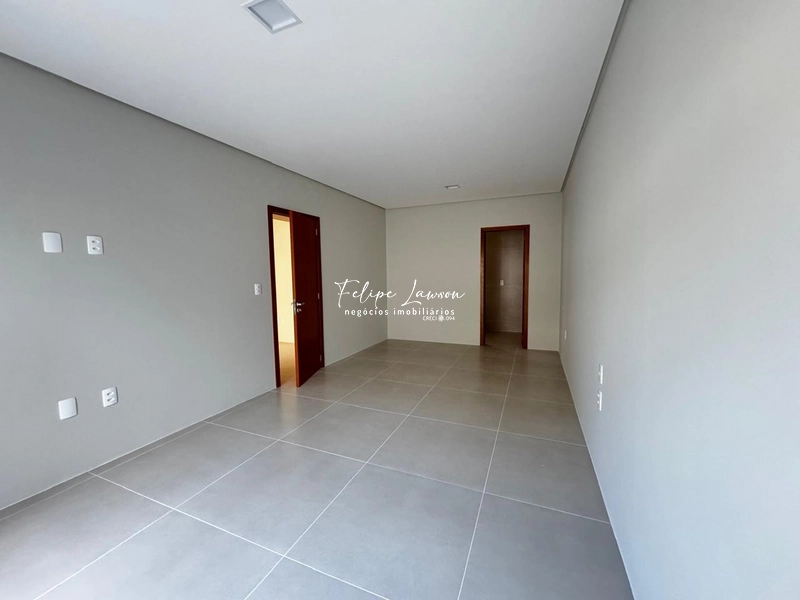 Casa térrea 3 quartos no Cassino a duas quadras da Avenida principal: 8ª foto da galeria de imagens do imóvel