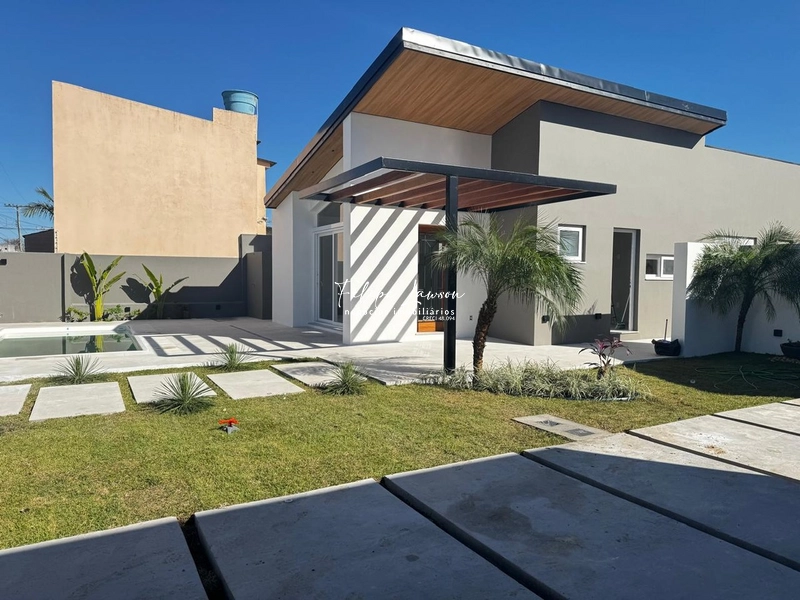 Casa térrea 3 quartos no Cassino a duas quadras da Avenida principal: 11ª foto da galeria de imagens do imóvel