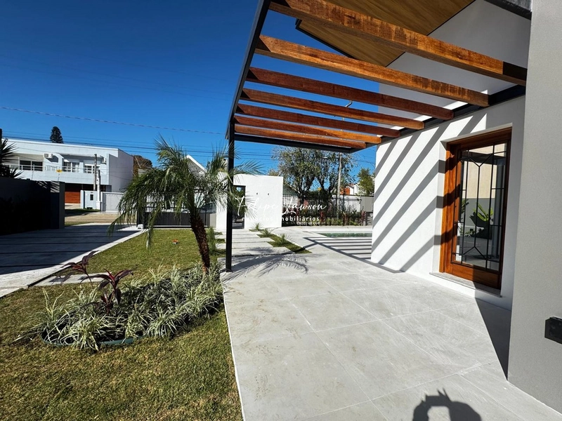 Casa térrea 3 quartos no Cassino a duas quadras da Avenida principal: 9ª foto da galeria de imagens do imóvel
