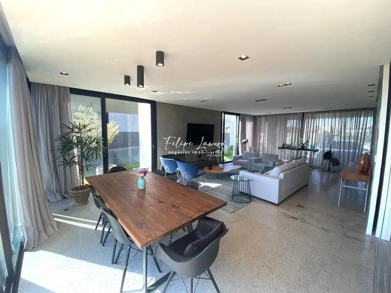 Casa perfeita 3 suites Condomínio Lagos de São Gonçalo: 3ª foto da galeria de imagens do imóvel