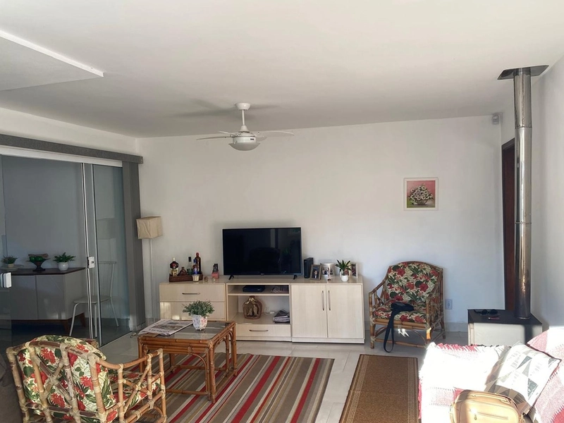 Casa térrea 2 quartos  com  pátio no Recanto de Portugal : 5ª foto da galeria de imagens do imóvel