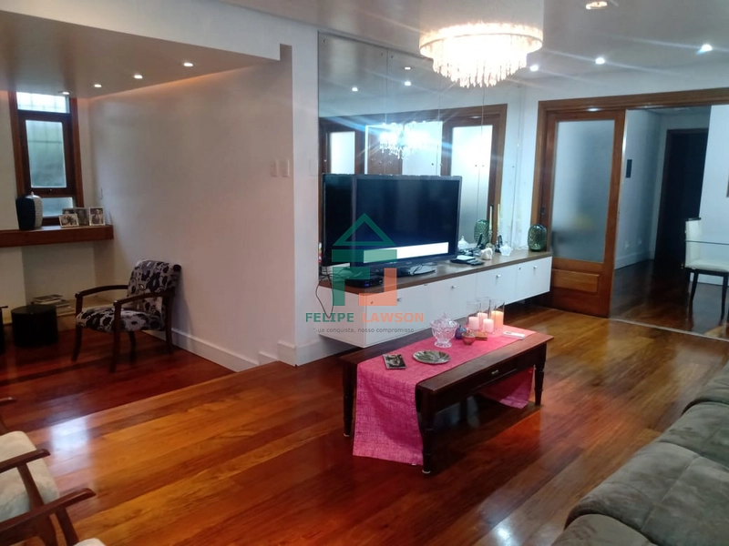 Apartamento térreo alto padrão todo reformado: 3ª foto da galeria de imagens do imóvel