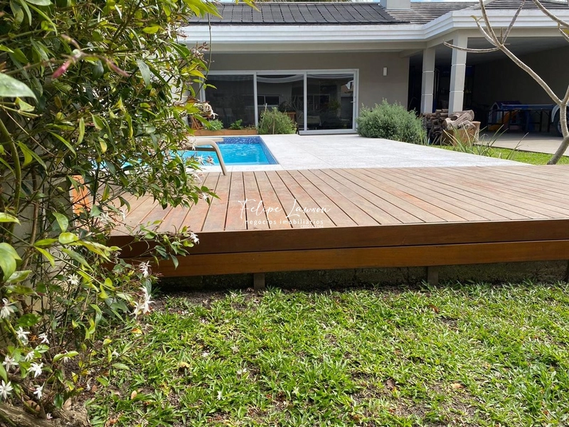 Linda casa alto padrão na zona norte: 14ª foto da galeria de imagens do imóvel