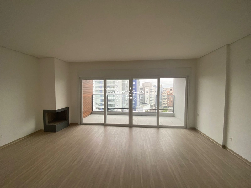 Luis de Camões -Apartamento alto padrão 3 dormitórios zona norte: 1ª foto da galeria de imagens do imóvel