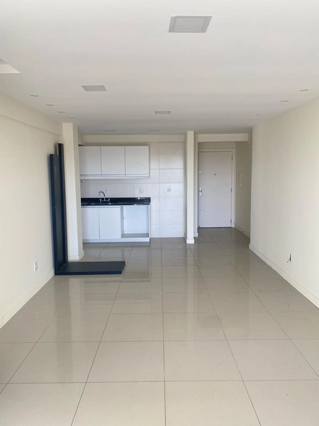 Apartamento com 2 quartos no Central Park em andar alto, vista oeste, sacada com churrasqueira e vaga de garagem: 2ª foto da galeria de imagens do imóvel