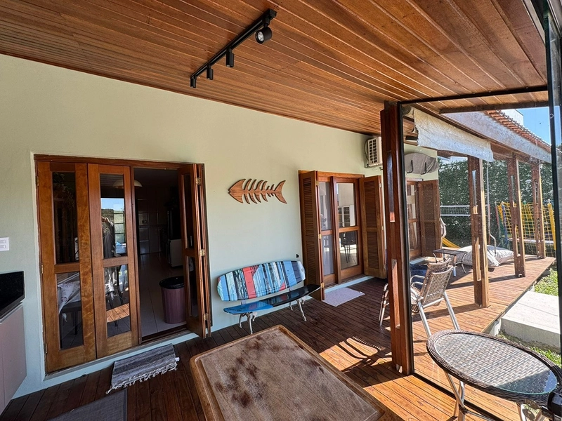 Casa 3 quartos Marina Ilha Verde com acesso ao  arroio Pelotas: 1ª foto da galeria de imagens do imóvel