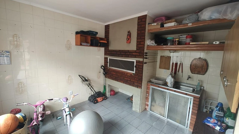Casa Térrea à Venda 4 Dormitórios Próximo à Av. Dom Joaquim: 14ª foto da galeria de imagens do imóvel