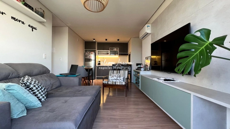 Apartamento 2 quartos semi mobiliado no parque Una: 1ª foto da galeria de imagens do imóvel