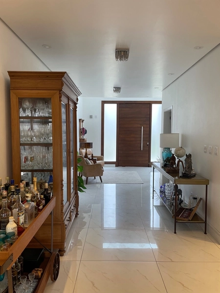 Casa condomínio Lagos de São Gonçalo com projeto arquitetônico impecável fundo para o lago: 28ª foto da galeria de imagens do imóvel