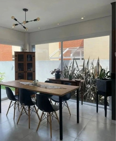 Casa com 4 dormitórios condomínio Alphaville : 3ª foto da galeria de imagens do imóvel