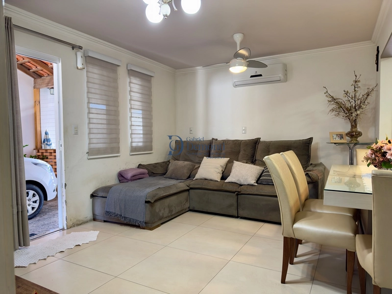 Casa com Sala Comercial à Venda na Rua Principal de Rodeio | Excelente Oportunidade de Investimento: 5ª foto da galeria de imagens do imóvel