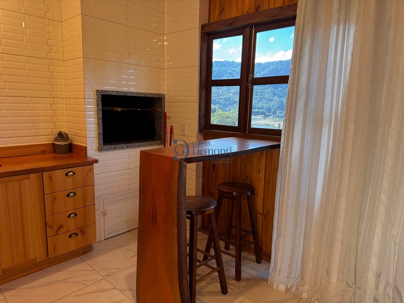 Seu refúgio na natureza com 3 chalés — pronto para viver ou investir: 5ª foto da galeria de imagens do imóvel