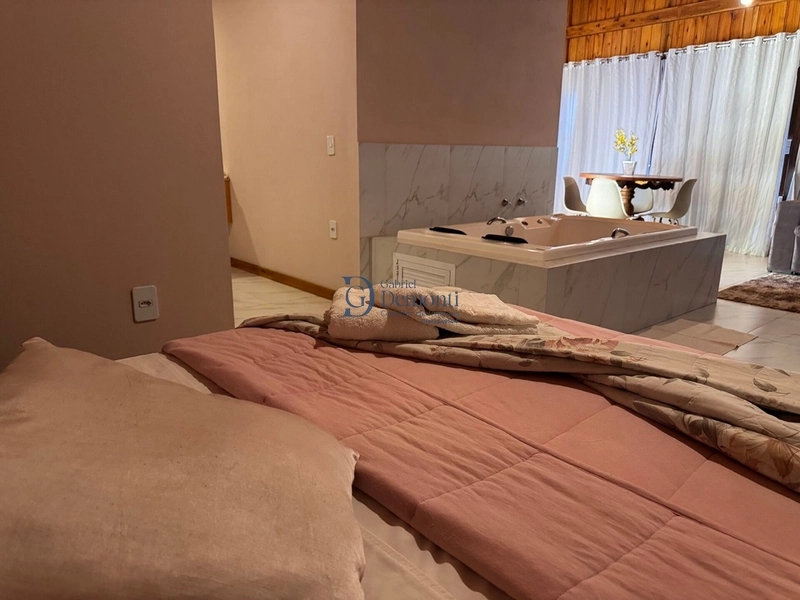 Seu refúgio na natureza com 3 chalés — pronto para viver ou investir: 18ª foto da galeria de imagens do imóvel