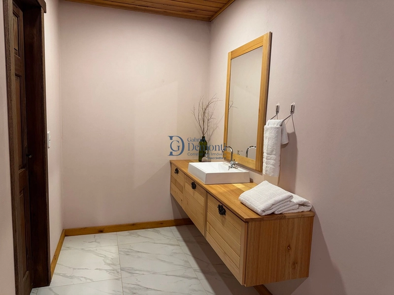 Seu refúgio na natureza com 3 chalés — pronto para viver ou investir: 20ª foto da galeria de imagens do imóvel