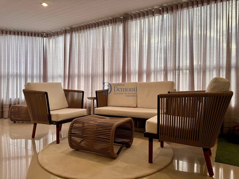 Alto padrão no Jardins em Blumenau — sofisticado e totalmente renovado: 13ª foto da galeria de imagens do imóvel