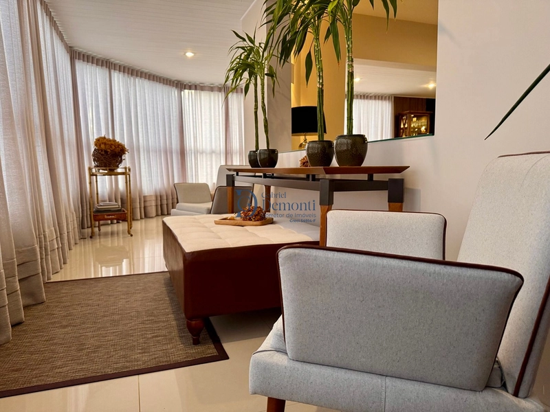 Alto padrão no Jardins em Blumenau — sofisticado e totalmente renovado: 12ª foto da galeria de imagens do imóvel