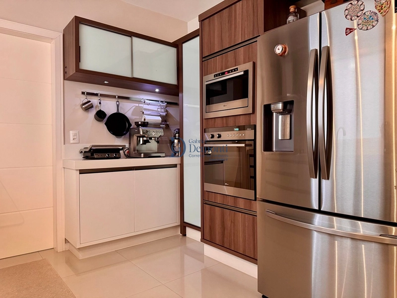 Alto padrão no Jardins em Blumenau — sofisticado e totalmente renovado: 38ª foto da galeria de imagens do imóvel