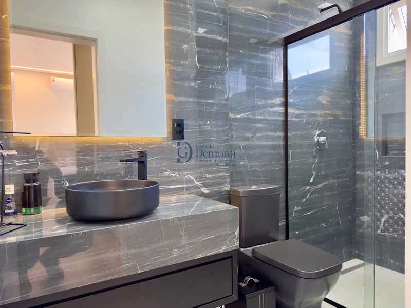 Casa de Alto Padrão com 3 Suítes, Piscina e Automação em Timbó: 22ª foto da galeria de imagens do imóvel