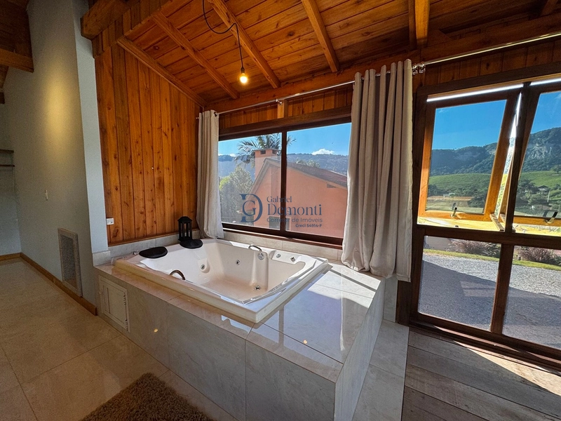 3 chalés mobiliados com potencial de renda em Rio Bonito: 2ª foto da galeria de imagens do imóvel