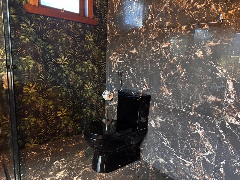 Conjunto com 3 chalés mobiliados na natureza — ideal para uso e renda: 12ª foto da galeria de imagens do imóvel