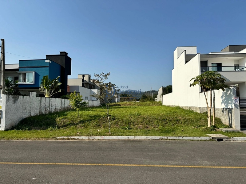 Terreno à venda em Timbó | Acima do nível da rua | Das Capitais: 2ª foto da galeria de imagens do imóvel