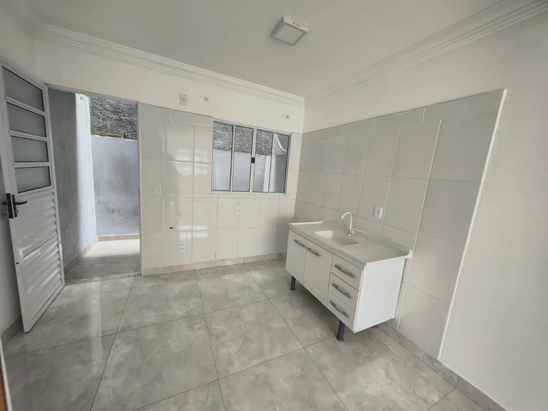 Sobrado em condomínio à venda Jardim Santista, Mauá: 3ª foto da galeria de imagens do imóvel