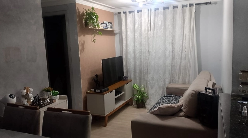 Apartamento Térreo à Venda no Parque São Vicente, Mauá: 1ª foto da galeria de imagens do imóvel