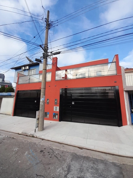 Sobrado à venda no Jardim das Maravilhas, Santo André : 1ª foto da galeria de imagens do imóvel