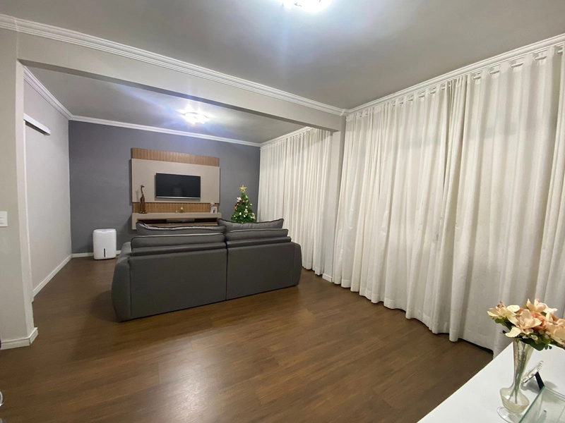 Casa térrea à venda Bairro Suissa, Ribeirão Pires: 3ª foto da galeria de imagens do imóvel