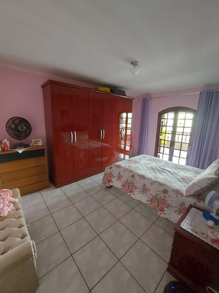 Casa à venda no Bairro Quarta Divisão, Ribeirão Pires: 4ª foto da galeria de imagens do imóvel