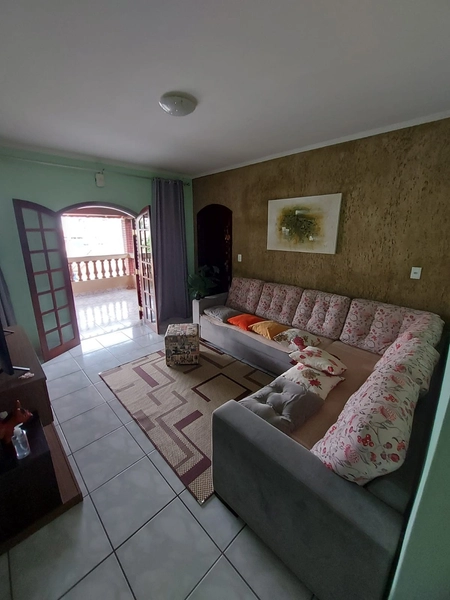 Casa à venda no Bairro Quarta Divisão, Ribeirão Pires: 1ª foto da galeria de imagens do imóvel