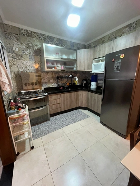 Casa térrea à venda no Parque São Vicente, Mauá: 3ª foto da galeria de imagens do imóvel