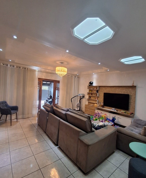 Sobrado à venda no Jardim Guapituba, Mauá: 9ª foto da galeria de imagens do imóvel