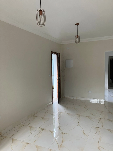 Sobrado à venda no Bairro Colônia, Ribeirão Pires: 2ª foto da galeria de imagens do imóvel