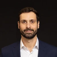 Gustavo Barros